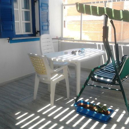 Villa Kostas Perissa  Bagian luar foto