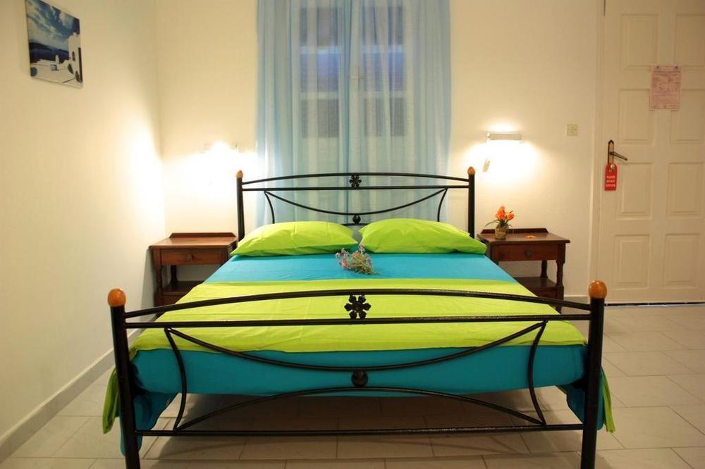 Villa Kostas Perissa  Bagian luar foto