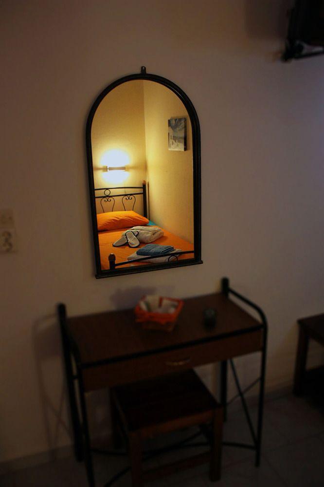 Villa Kostas Perissa  Bagian luar foto