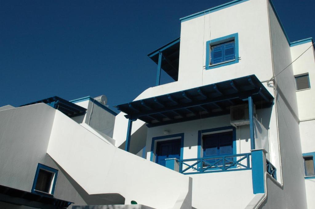 Villa Kostas Perissa  Bagian luar foto
